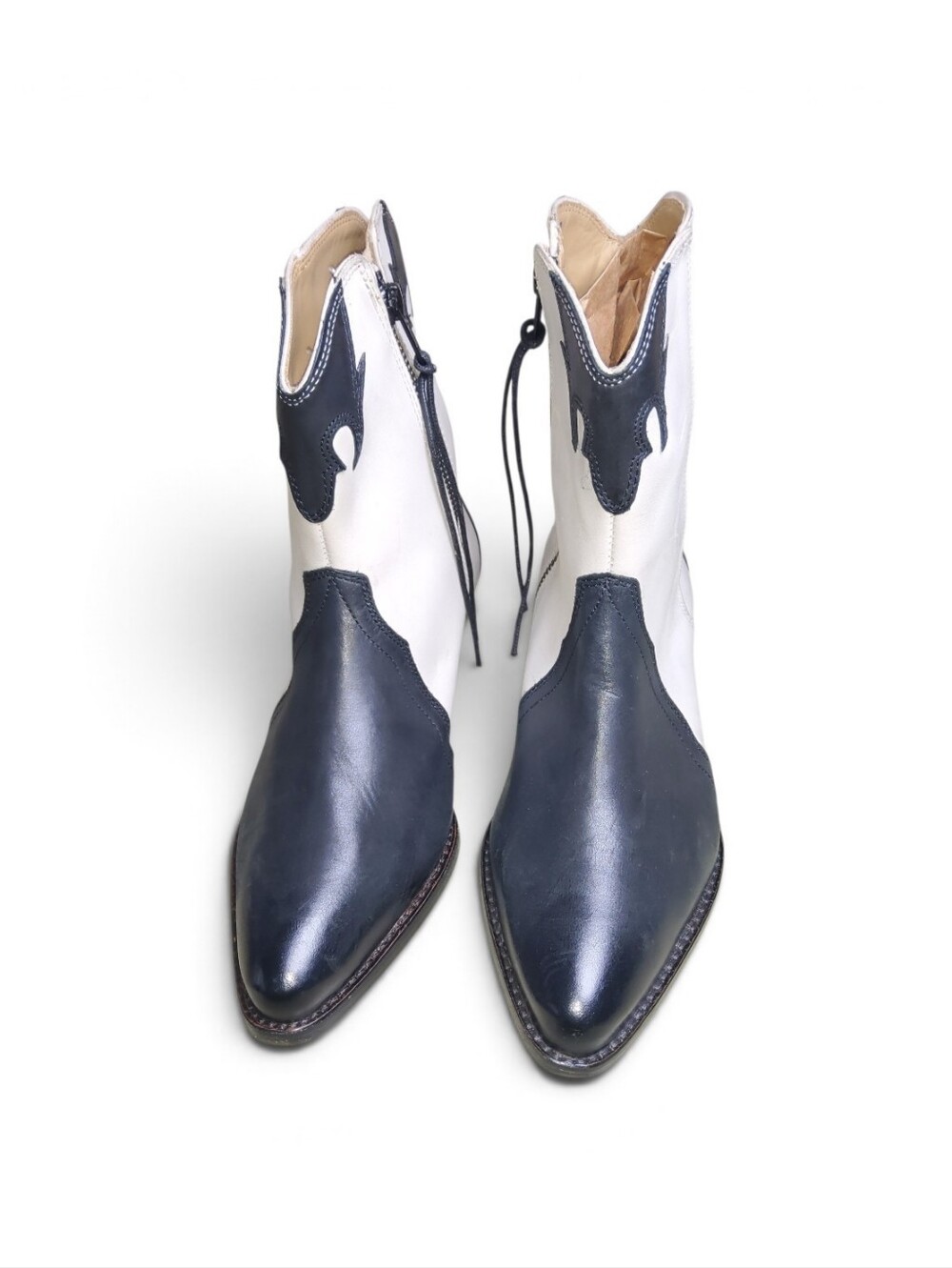 Free People New Frontier Western Boots in the "Arctic Fox Combo, Size 7.